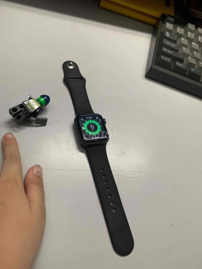 Apple watch series 4