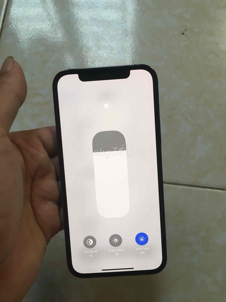 ip 12pro zin cần bán lên đời. Mua bán Điện thoại tại Quận Tây Hồ Hà Nội được đăng bởi Viet hình 1