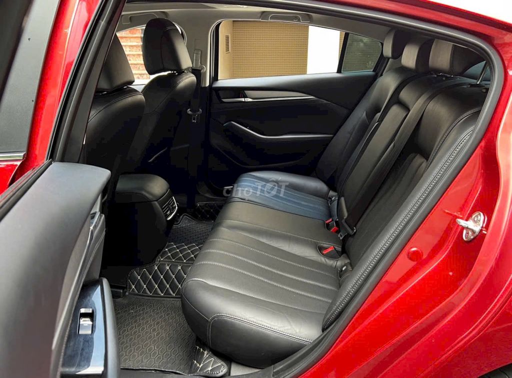 Mazda 6 2022 Premium 2.0 AT - 30000 km. Mua bán Ô tô tại Thành phố Thủ Đức Tp Hồ Chí Minh được đăng bởi Hương Nguyễn  hình 11