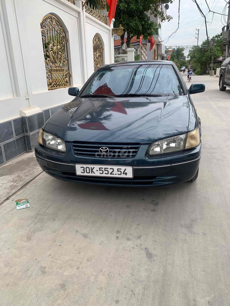 Toyota Camry 2000 GLi 2.2 - 2222 km. Mua bán Ô tô tại Huyện Sóc Sơn Hà Nội được đăng bởi trinh van vi hình 1