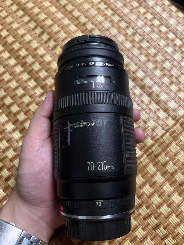 Ống kính Canon EF 70-210mm f/4 Đen. Mua bán Máy ảnh, Máy quay tại Thành phố Huế Thừa Thiên Huế được đăng bởi Nguyễn Anh Nhật hình 1
