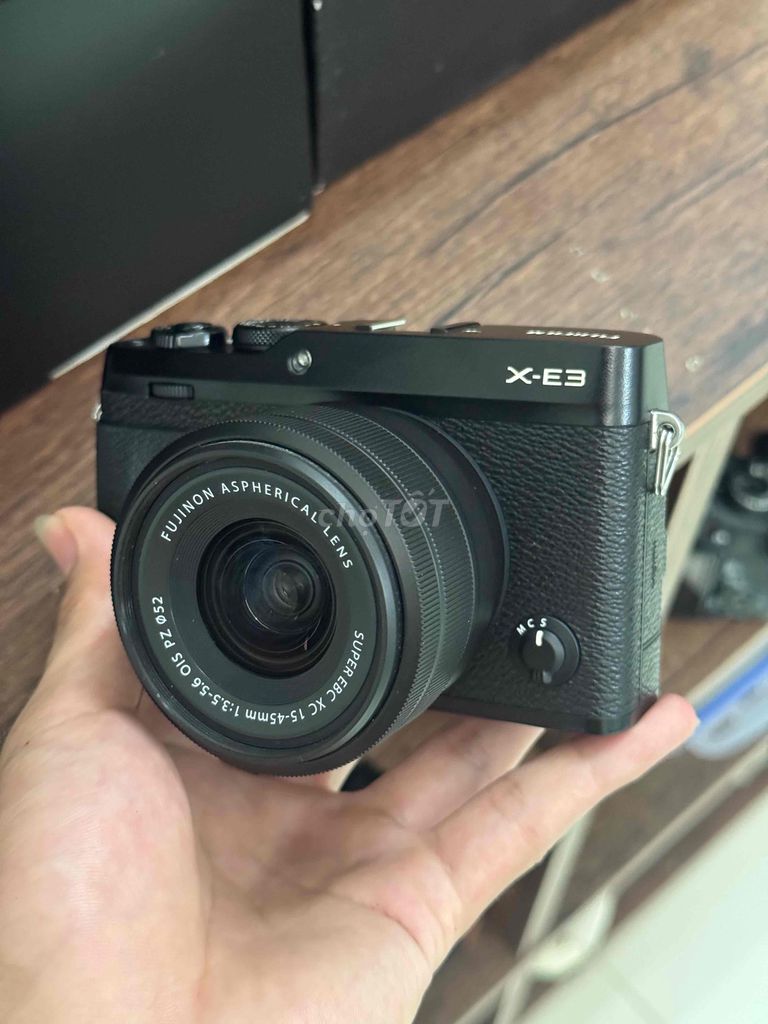Bán Fujifilm X-E3 kèm 15-45 Like New. Mua bán Máy ảnh, Máy quay tại Quận Thanh Khê Đà Nẵng được đăng bởi Sáng Phan Văn hình 1