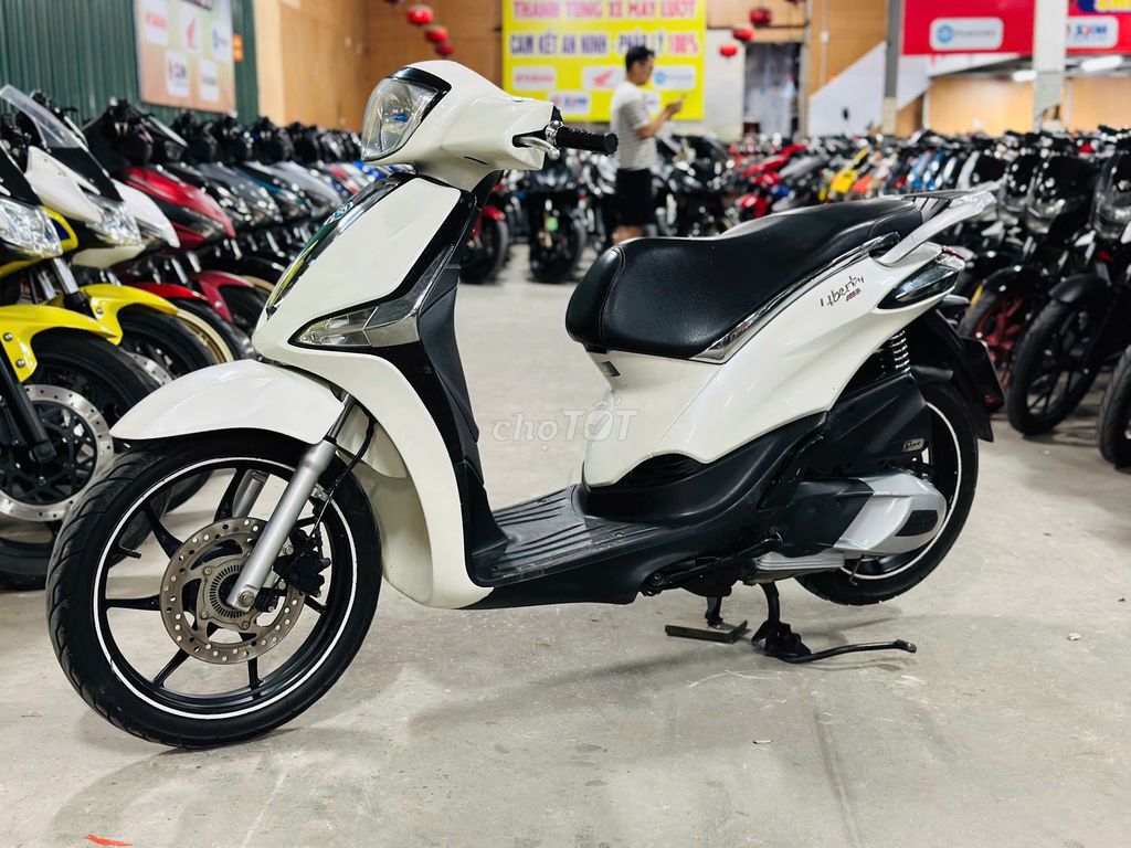 XE MÁYTHANH TÙNG_ LIBERTY 125 ABS TRẮNG MÁY ZIN. Mua bán Xe máy tại Quận Nam Từ Liêm Hà Nội được đăng bởi THANH TÙNG hình 2
