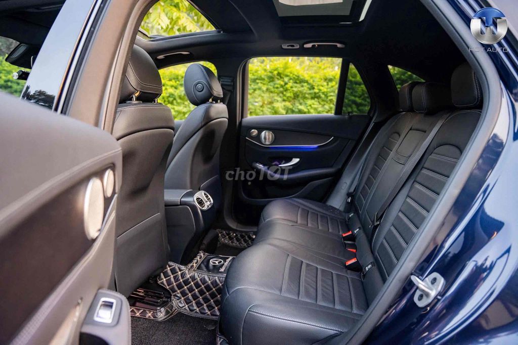 Mercedes Benz GLC300 Model 2022 giá êm. Mua bán Ô tô tại Quận Long Biên Hà Nội được đăng bởi H3T Auto Việt Nam hình 10