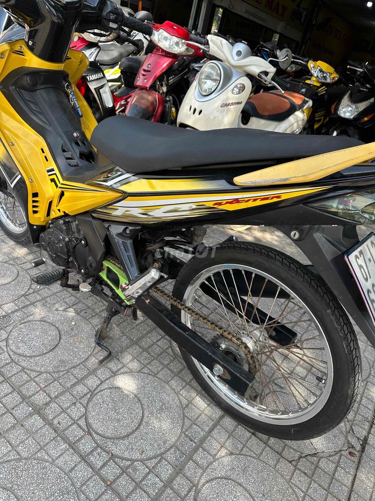 Yamaha Exciter 135 xuống áo xe kiễng. Mua bán Xe máy tại Thành phố Thuận An Bình Dương được đăng bởi xe máy phước thịnh hình 6