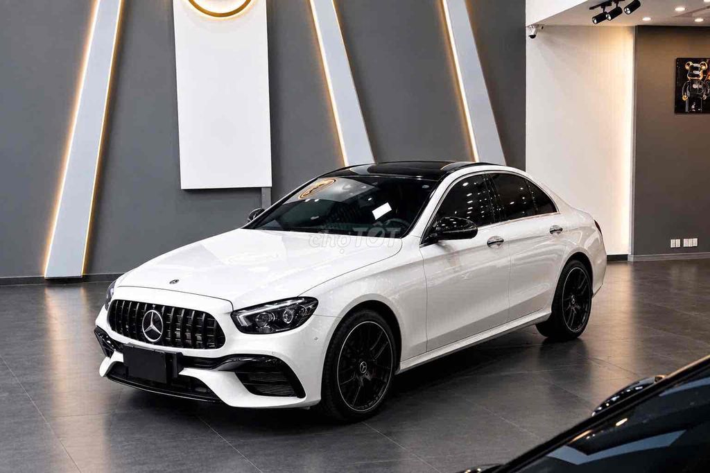 Mercedes-Benz E200 Exclusive E63AMG 2020 Белый