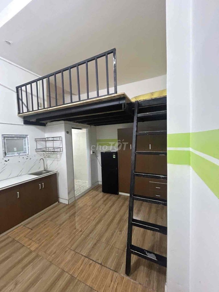 Phòng Gác Trệt Đầy Đủ Nội Thất giá 2tr9