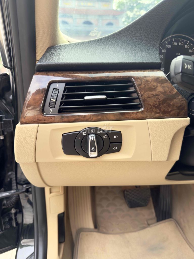 BMW 3 Series 325i 2010. Mua bán Ô tô tại Quận Long Biên Hà Nội được đăng bởi Tạ Dũng hình 18