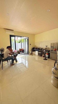 Rent · 2 bd · 105 м² · Quận Ngũ Hành Sơn, ул. Đường Hói Kiểng 23