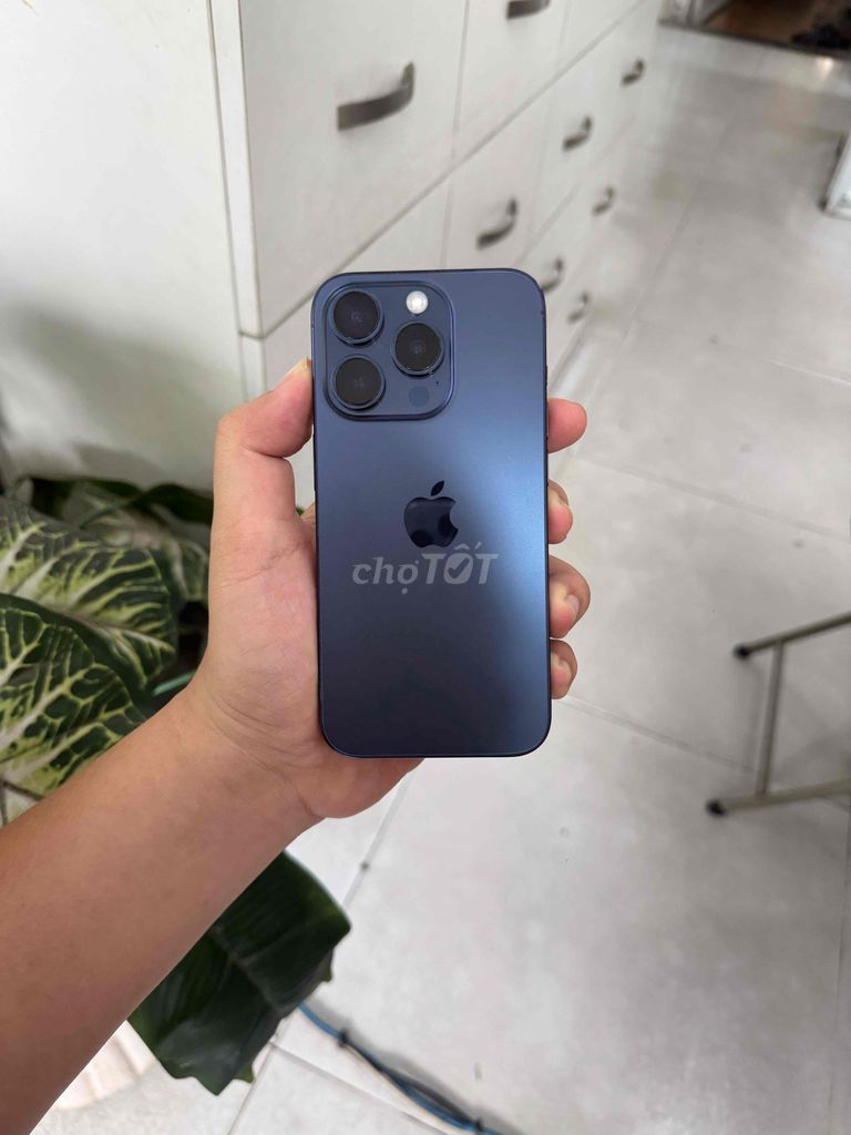 Iphone 15 Pro quốc tế 128GB đẹp 99% mã Vn/A. Mua bán Điện thoại tại Quận Gò Vấp Tp Hồ Chí Minh được đăng bởi Tony Mobile hình 1