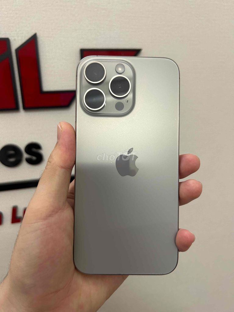 iPhone 15 Pro Max 256GB Titan Tự Nhiên máy đẹp. Mua bán Điện thoại tại Thành phố Buôn Ma Thuột Đắk Lắk được đăng bởi Nguyễn Hoàng hình 1