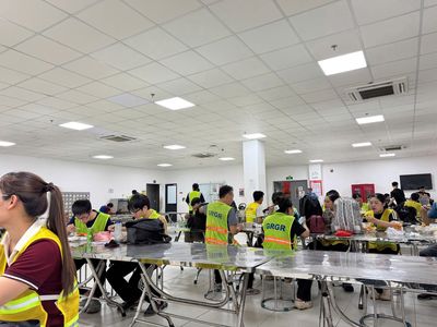 NHÂN VIÊN KHO SHOPEE SPX – KCN ĐÀI TƯ, LONG BIÊN