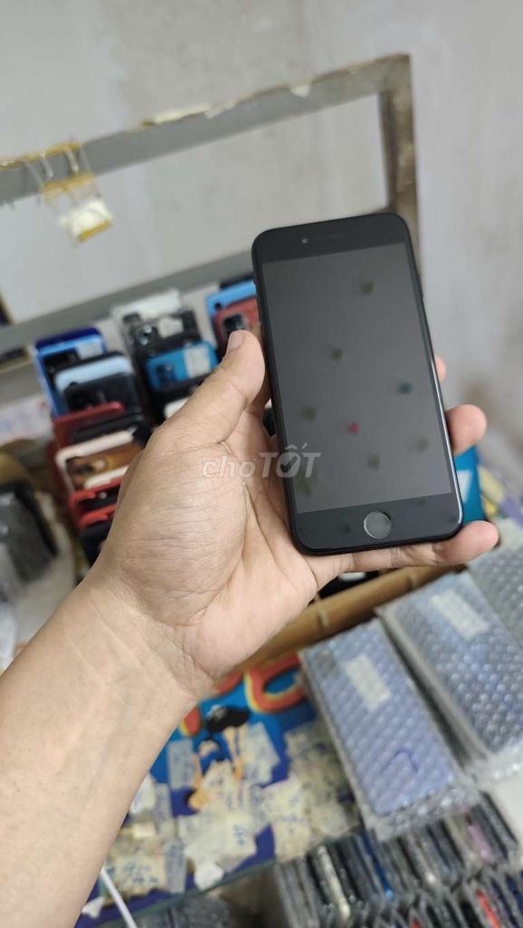 iPhone 7 nhỏ,, sim sóng ok. Mua bán Điện thoại tại Quận Gò Vấp Tp Hồ Chí Minh được đăng bởi A LONG   nhận thanh toán THẺ TÍN DỤNG hình 1