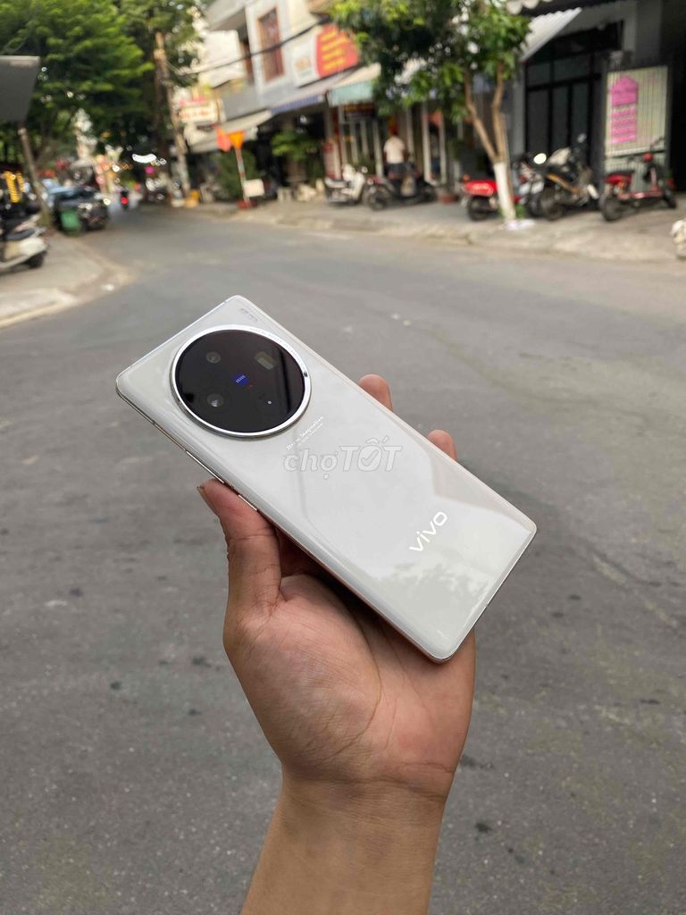 Vivo X100 12GB/256GB Trắng. Mua bán Điện thoại tại Quận Hải Châu Đà Nẵng được đăng bởi Nghĩa ST hình 1