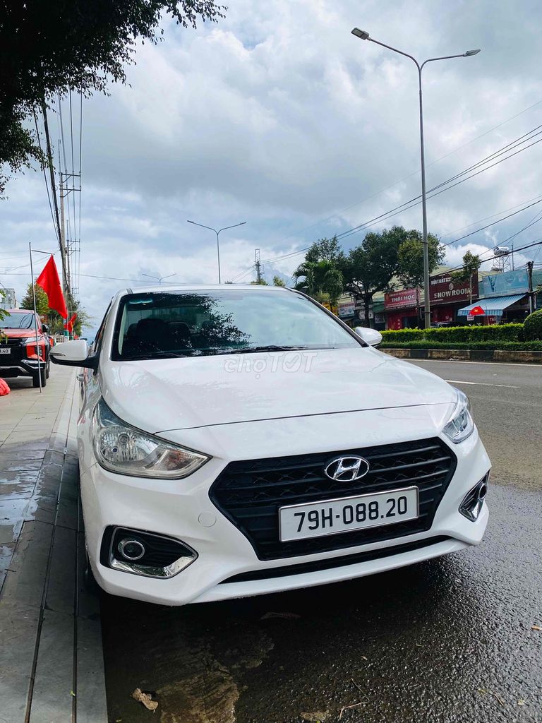Hyundai Accent 2018 1.4 MT. Mua bán Ô tô tại Thành phố Pleiku Gia Lai được đăng bởi Vũ ô tô Gia Lai hình 2