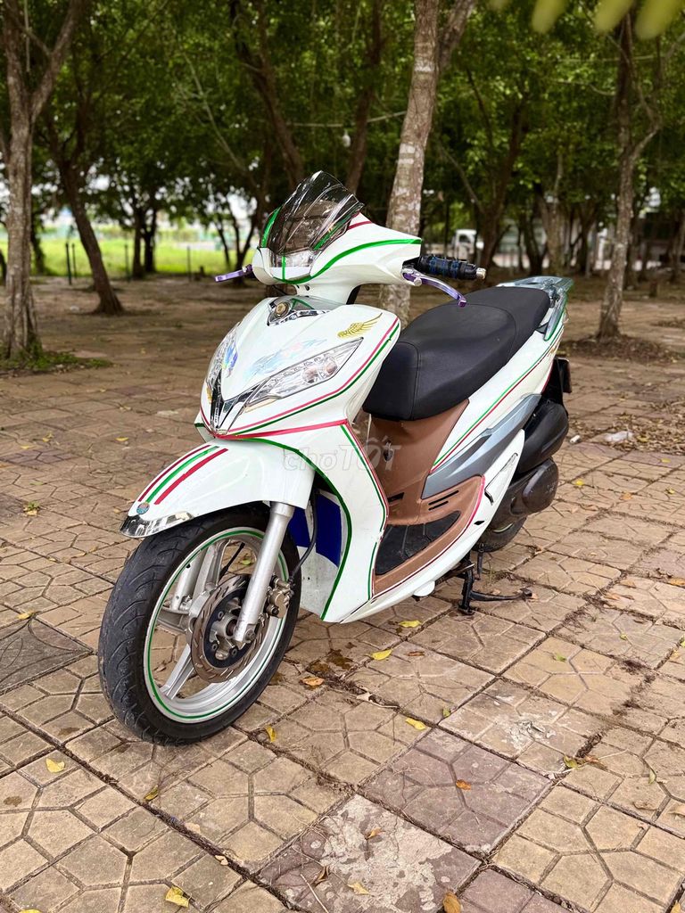 -Em Bán Shark 125cc Máy Zin Êm Thì Thầm. Mua bán Xe máy tại Huyện Phong Điền Cần Thơ được đăng bởi Danh Hà hình 3