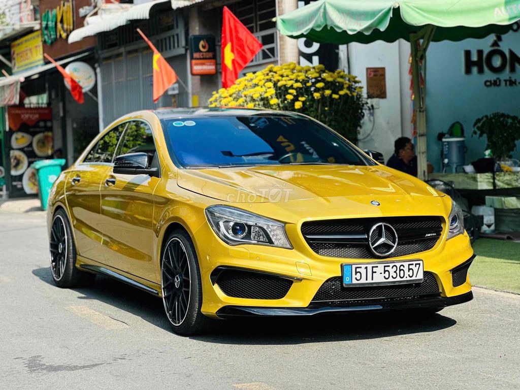 Mercedes Benz CLA 45 AMG 4MATIC