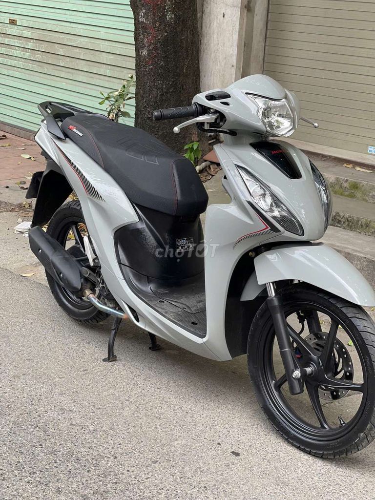 Honda Vision dky 2024 mới 99%