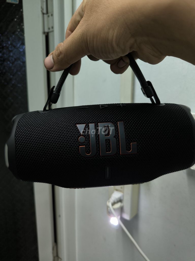 Loa Bluetooth JBL Charge 6 Đen. Mua bán Tivi, Âm thanh tại Quận Cái Răng Cần Thơ được đăng bởi Dương Ka hình 1
