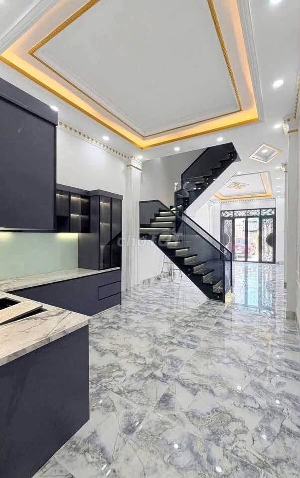 Продается дом 4x13 м в VIP-районе Вьет Лиет, провинциальная дорога, 10