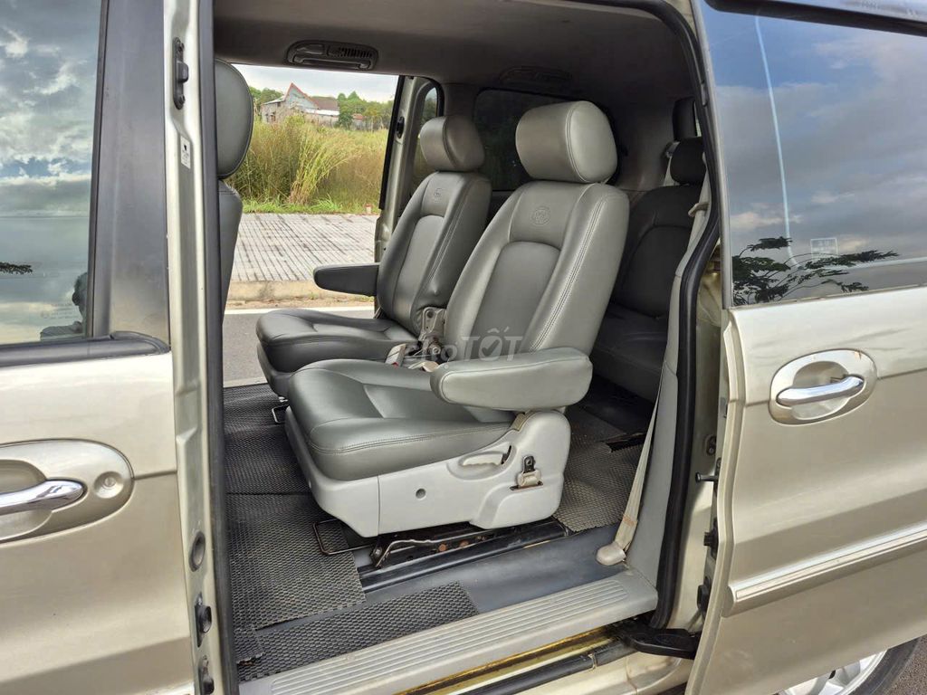 Kia Carnival 2008 AT Xe Rin Cứng ngay Chủ Bán. Mua bán Ô tô tại Huyện Xuân Lộc Đồng Nai được đăng bởi Thanh Tâm hình 10