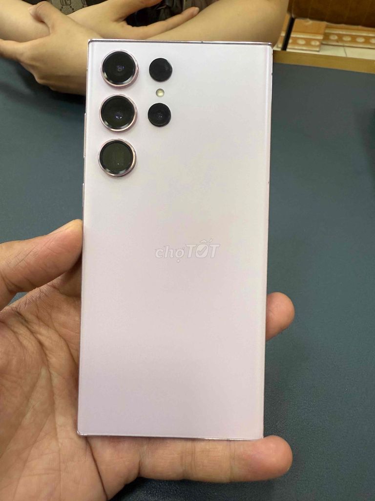 Samsung S23 Ultra Trắng Mỹ Đã sử dụng. Mua bán Điện thoại tại Quận Thanh Khê Đà Nẵng được đăng bởi Hoàng Vỹ Mobile hình 1
