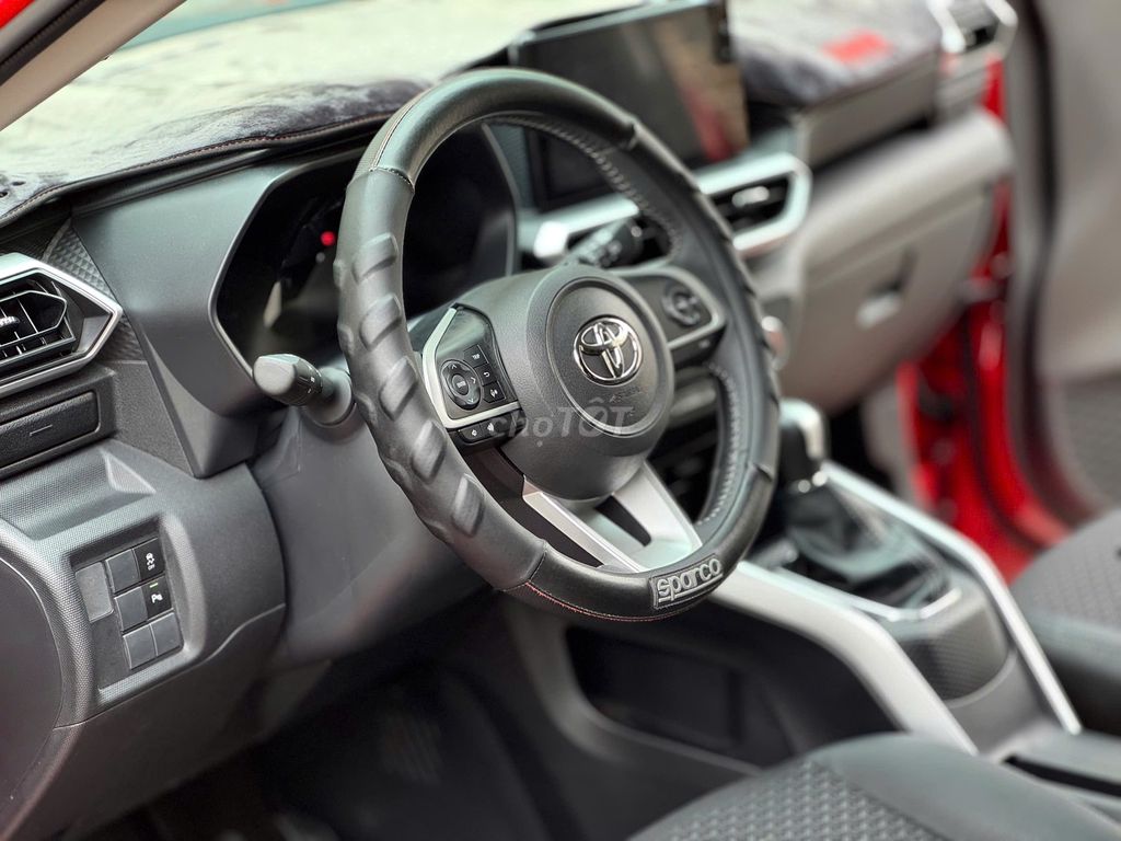 Toyota Raize 2024 Đỏ 10.000 km đẹp 99%. Mua bán Ô tô tại Thành phố Thủ Đức Tp Hồ Chí Minh được đăng bởi Bùi Nhu Quỳnh hình 8