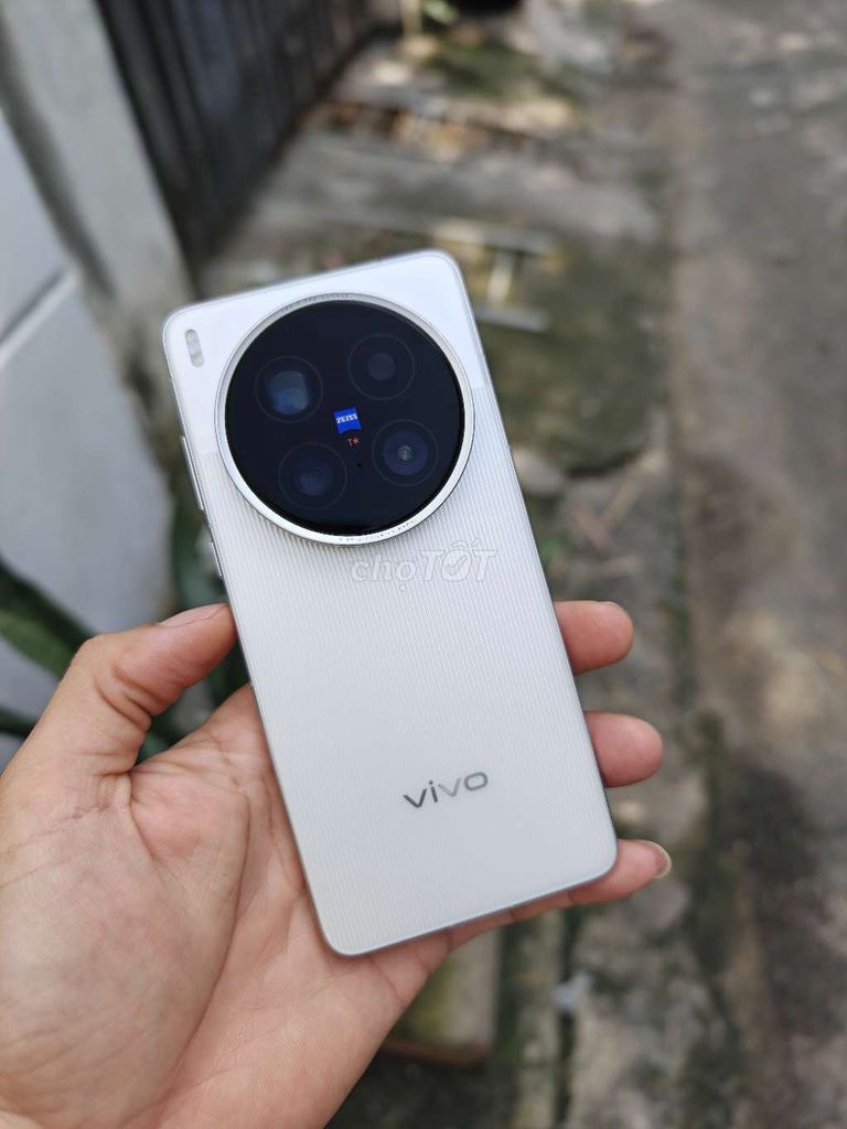 Vivo X200 Ultra 12GB/256GB Trắng 100%. Mua bán Điện thoại tại Quận Bình Tân Tp Hồ Chí Minh được đăng bởi Thái Bình Dương hình 1