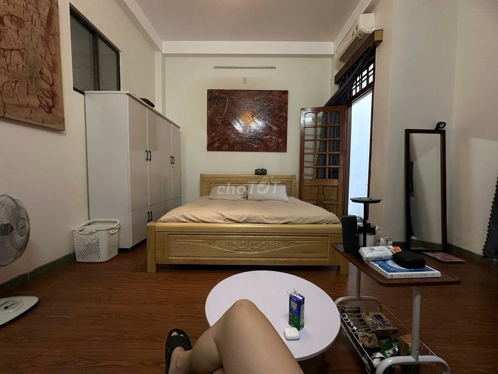 Cosy decorated room with balcony on Đỗ Quang — photo 2