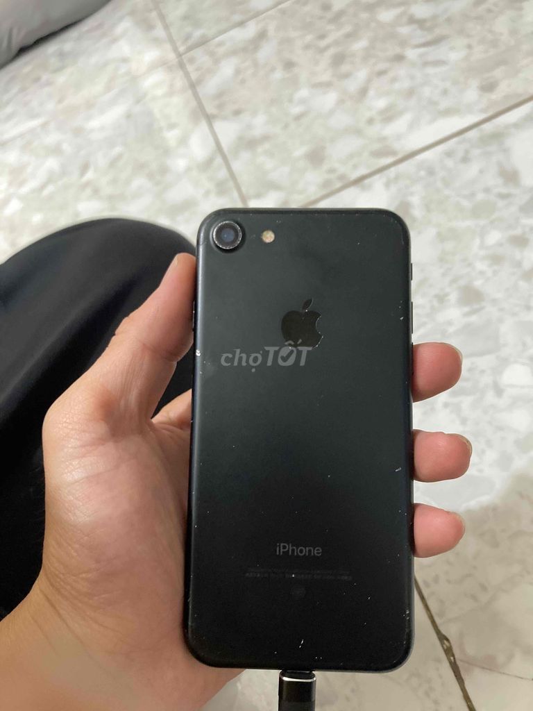 Apple iPhone 7 32GB Đen. Mua bán Điện thoại tại Quận 8 Tp Hồ Chí Minh được đăng bởi Võ Thanh Huy hình 1