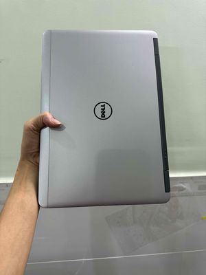 DELL DOANH NHÂN I7 VỎ NHÔM Y HÌNH. Mua bán Laptop tại Quận Tân Bình Tp Hồ Chí Minh được đăng bởi Laptop sỉ