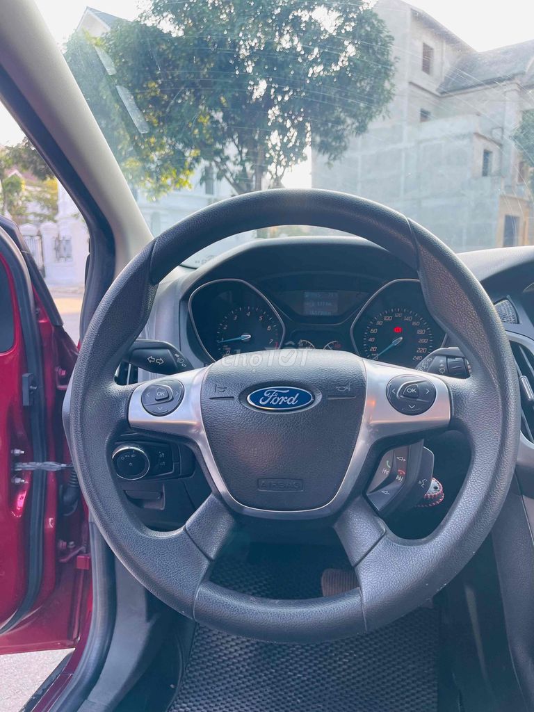 Ford Focus 2013 1.6 AT Đỏ. Mua bán Ô tô tại Thị xã Sơn Tây Hà Nội được đăng bởi Chữ Tín hình 8