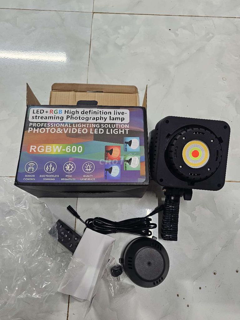 Đèn LED RGBW-600 Đen 100W Điều khiển từ xa. Mua bán Máy ảnh, Máy quay tại Thành phố Buôn Ma Thuột Đắk Lắk được đăng bởi tai hình 1