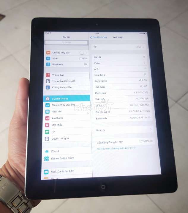 IPad gen 2 16gb lao bị rè như hình chụp