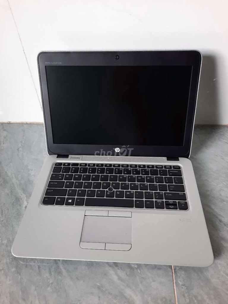 HP i5 gen 6, 8g ram, ssd 256, màn 12.5" đẹp