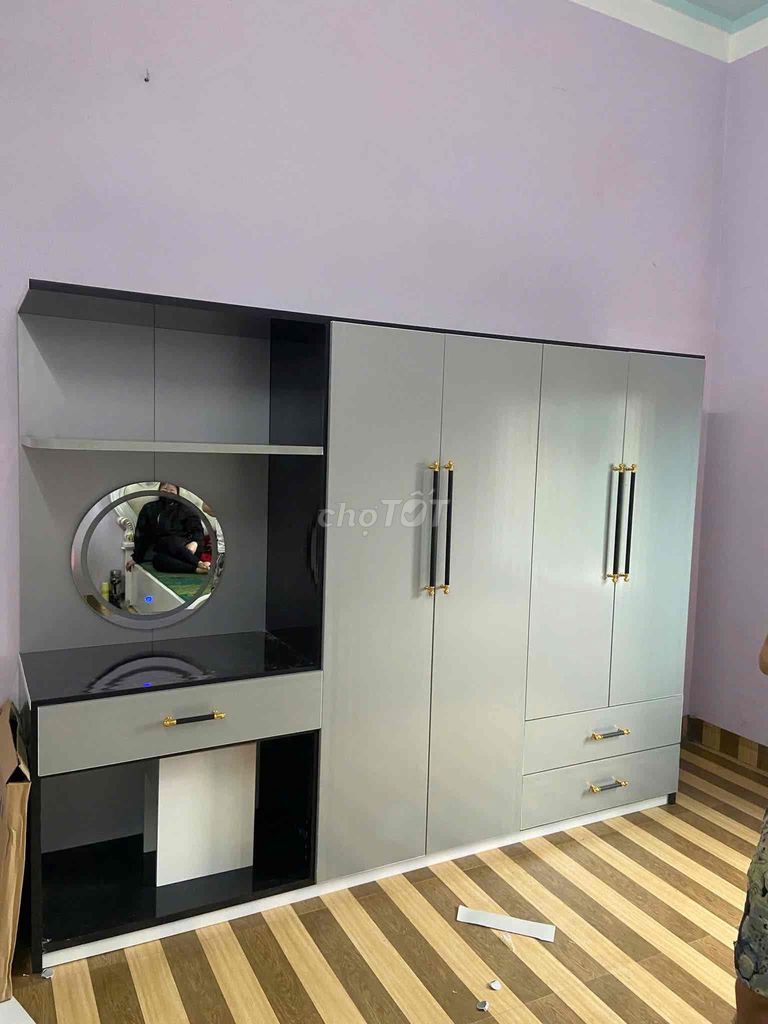 Tủ quần áo Nhựa Đài Loan 4 cánh kèm bàn newsjsj. Mua bán Tủ, kệ gia đình tại Thành phố Thuận An Bình Dương được đăng bởi hạnh hình 1
