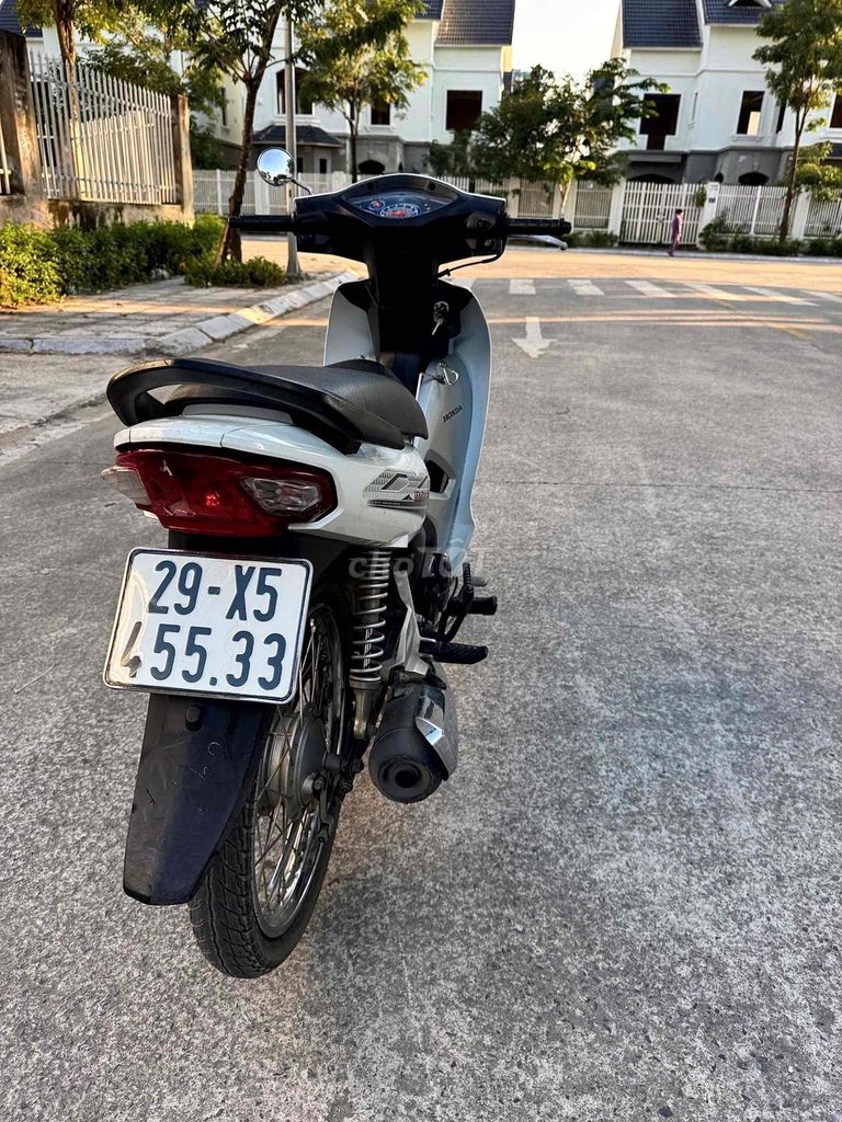 Honda Wave 110 2017 Trắng 55051 km. Mua bán Xe máy tại Huyện Hoài Đức Hà Nội được đăng bởi Ngọc Anh hình 4