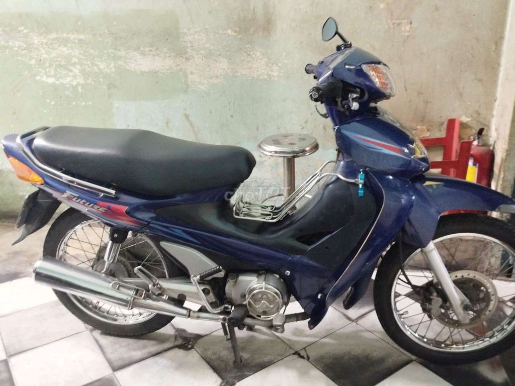 Chính chủ cần bán gấp xe Future biển số Tp. Mua bán Xe máy tại Quận 4 Tp Hồ Chí Minh được đăng bởi ken hình 3