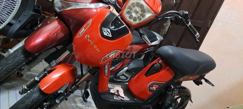 Xe đạp điện DK Bike Samurai Đỏ Đã qua sử dụng. Mua bán Xe điện tại Quận 12 Tp Hồ Chí Minh được đăng bởi Nguyễn Việt hình 2