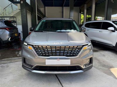 KIA Carnival Premium 2024 7 chỗ Xám 21.000 km