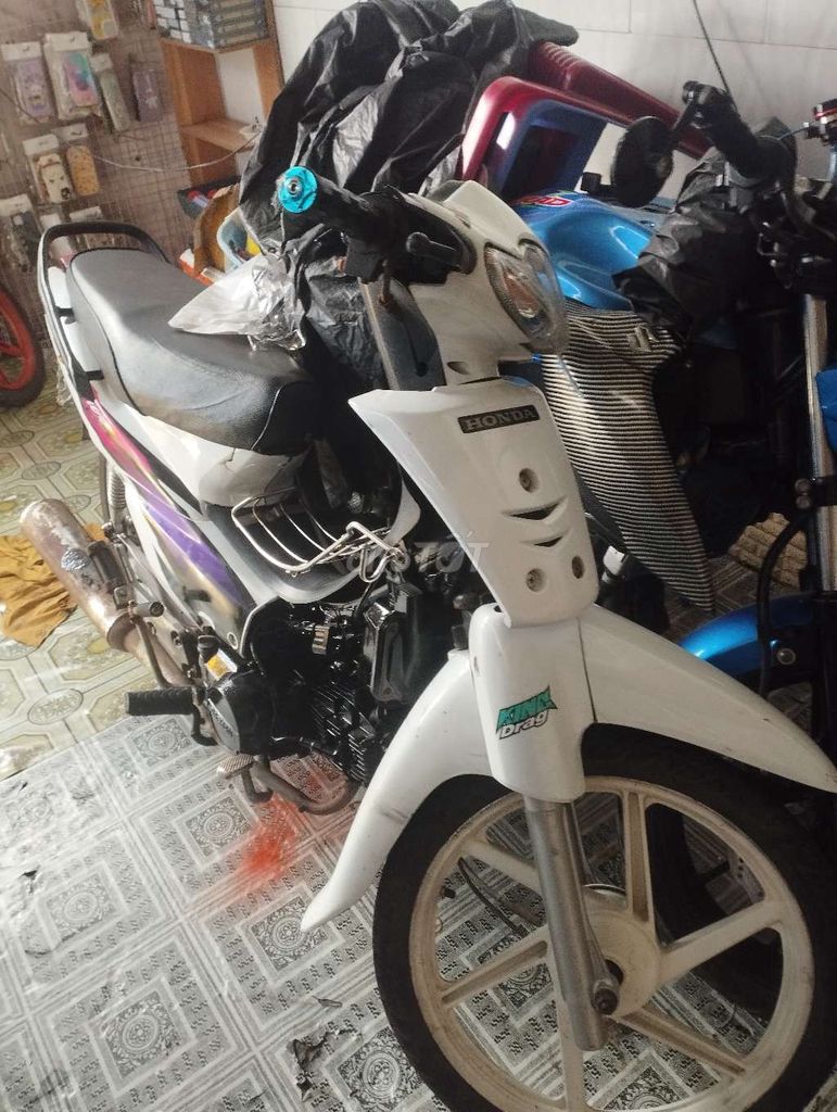 E wave tàu êm bs 65 êm ru giá rẻ có 2.6 ha. Mua bán Xe máy tại Thị xã Giá Rai Bạc Liêu được đăng bởi Lực  hình 2