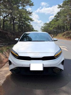 Kia K3 1.6 Premium Trắng