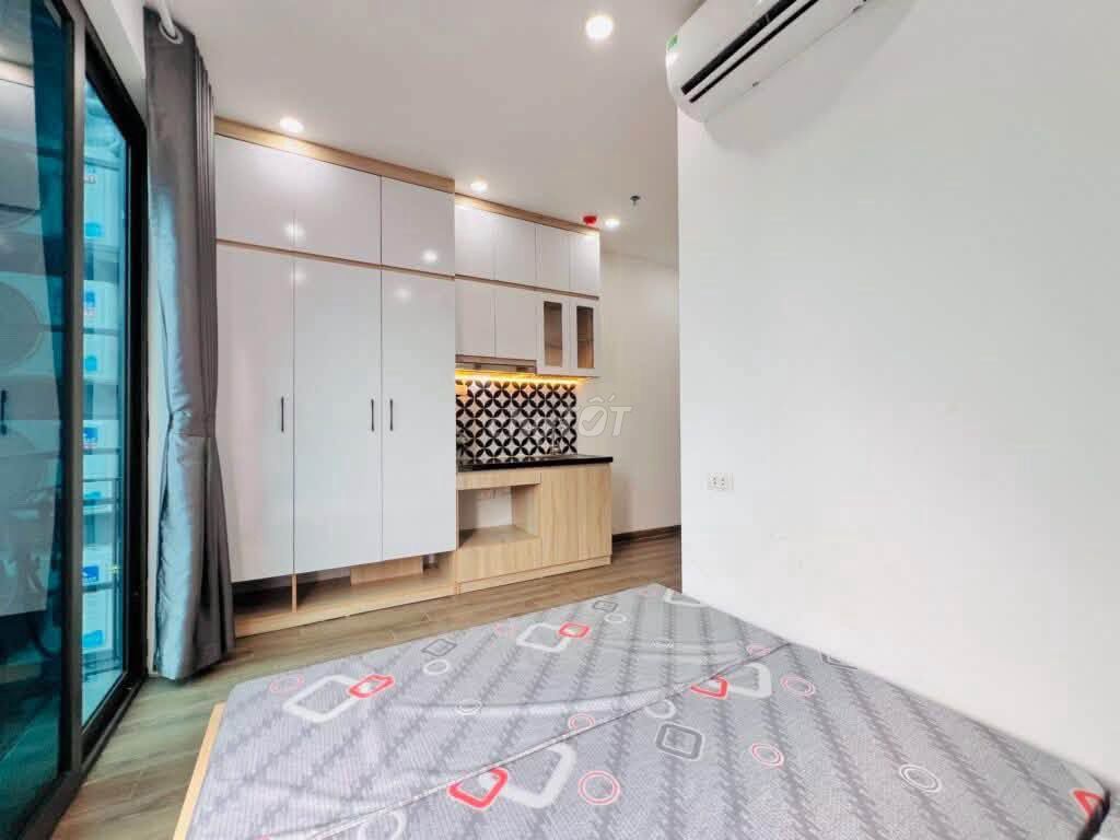 Phòng trọ full nội thất gần Ngoại Thương, Đường Láng