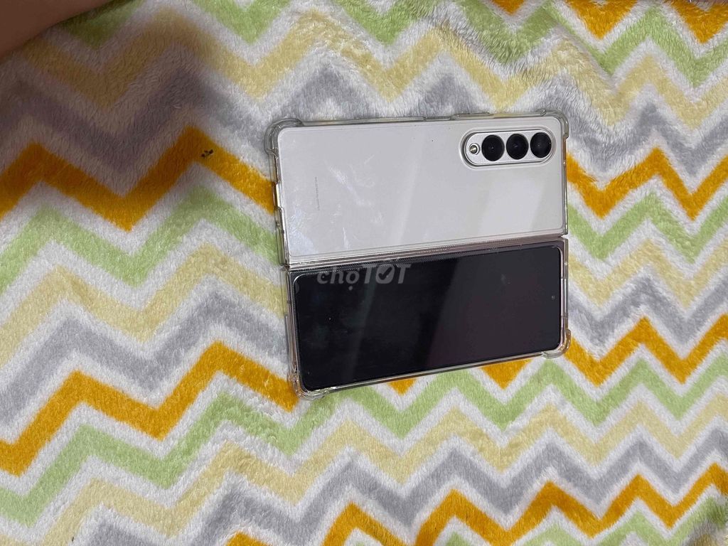 samsung zfold 4. Mua bán Điện thoại tại Quận Bình Tân Tp Hồ Chí Minh được đăng bởi Tran Nhi hình 1