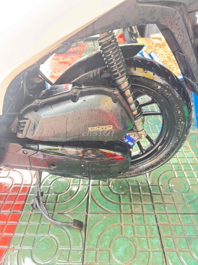 sh 125vn len full ao ý. Mua bán Xe máy tại Thành phố Trà Vinh Trà Vinh được đăng bởi Cầm đồ Thành Ngân hình 6