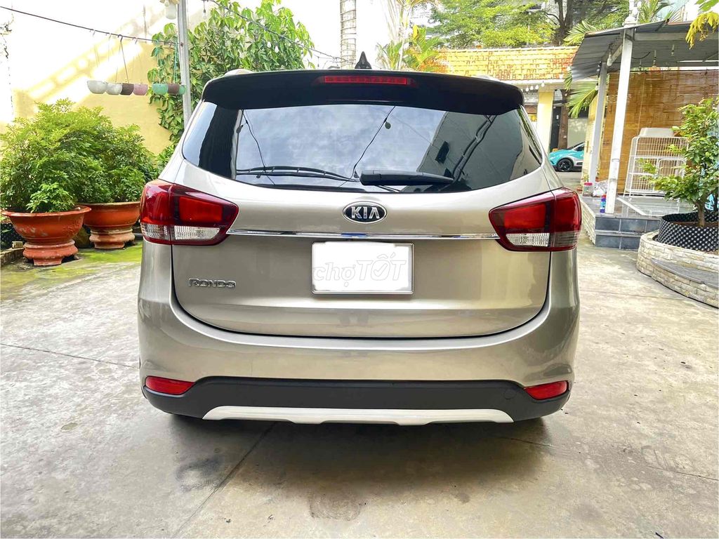 Kia Rondo 2.0 GAT 2019. Xe gia đình rất đẹp. Mua bán Ô tô tại Quận 7 Tp Hồ Chí Minh được đăng bởi Thanh Bình Land hình 5