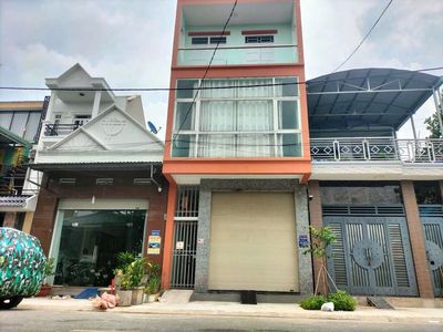 💥💥 thật 💯giá có 4,75 ty thôi ạ nhà triệt 2 lầu nhanh mới kịp ạ