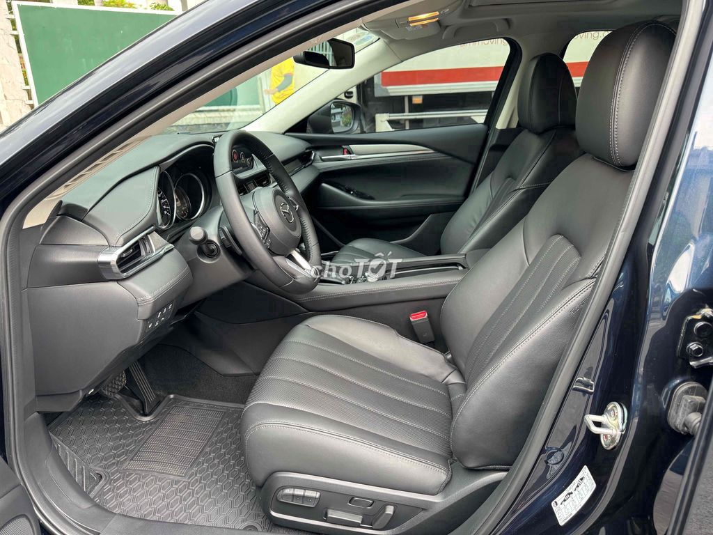 Mazda 6 2.0 Premium 2023 siêu lướt vài trăm km. Mua bán Ô tô tại Quận 12 Tp Hồ Chí Minh được đăng bởi Chánh Auto  hình 5