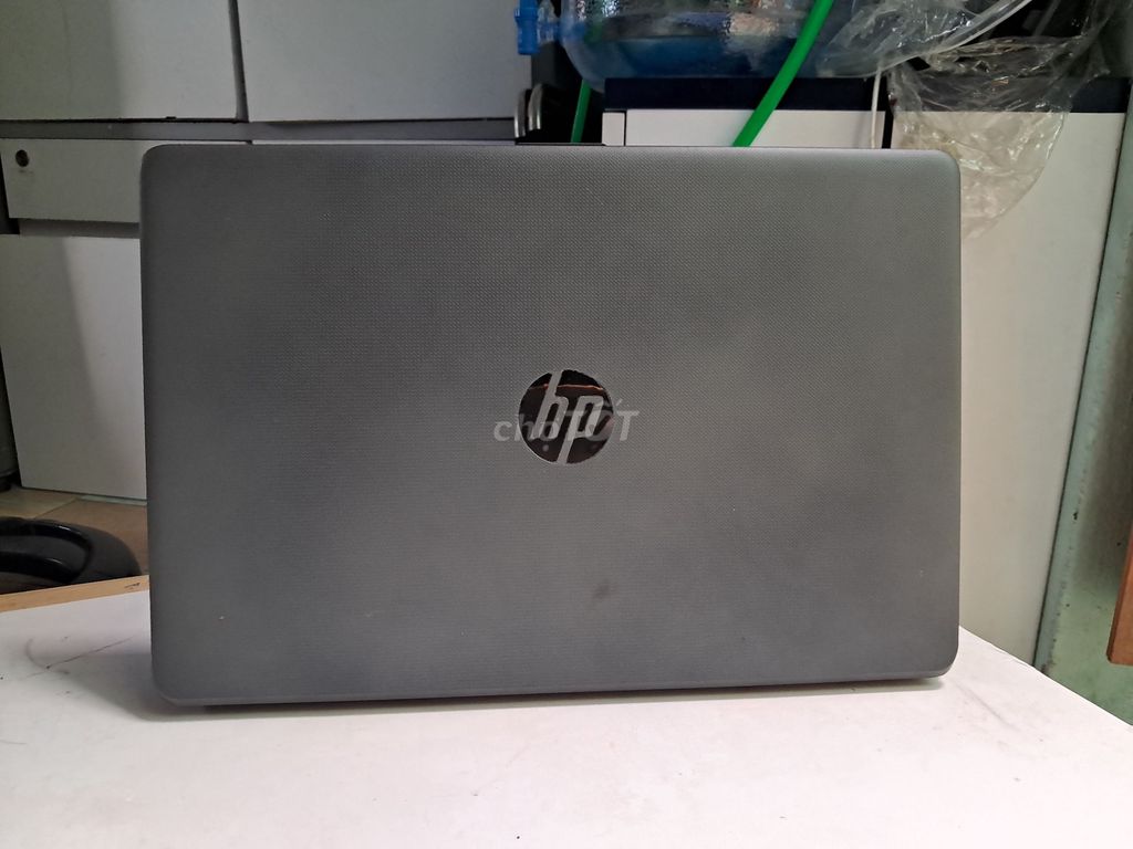 laptop HP màn hình lớn cấu hình cao 8gb chạy ssd
