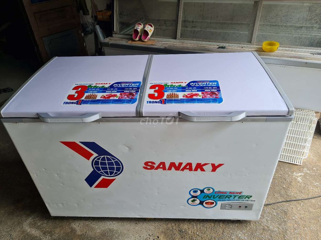 Tủ đông suốt sanaky 560L. Mua bán Tủ lạnh tại Quận Tân Phú Tp Hồ Chí Minh được đăng bởi Hoàng Lan hình 2